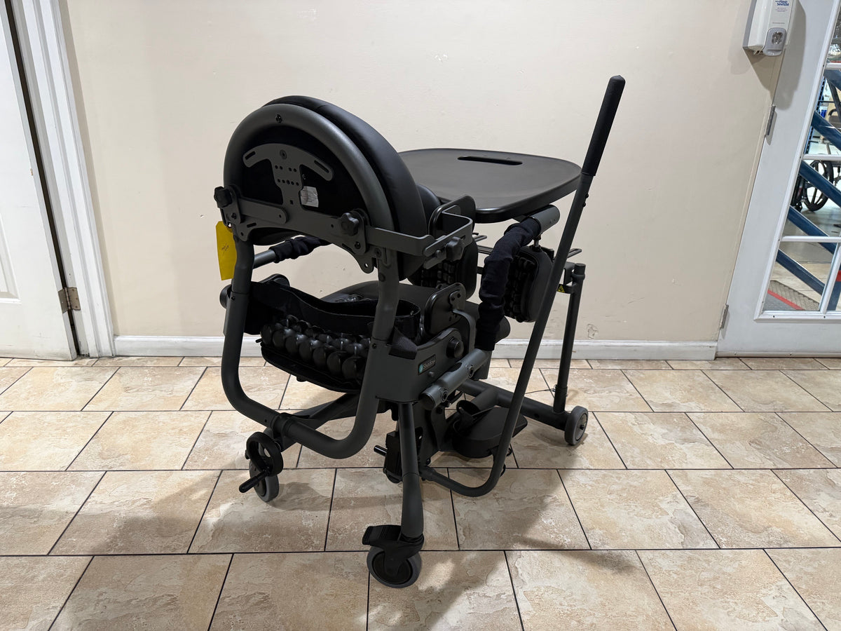 Easy Stand Evolv Size Large