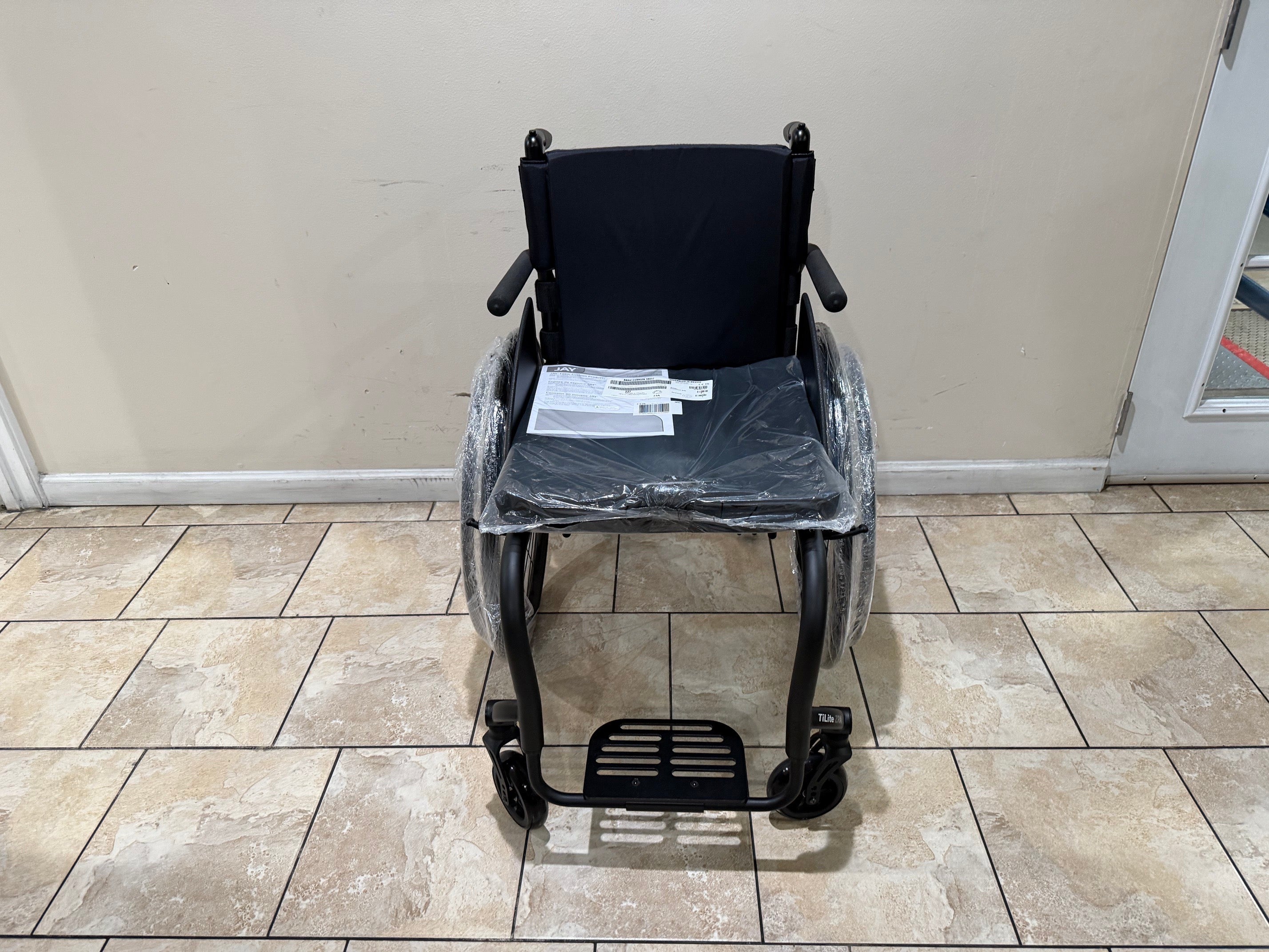 TiLite ZRA Titanium Ultra Light Wheelchair
