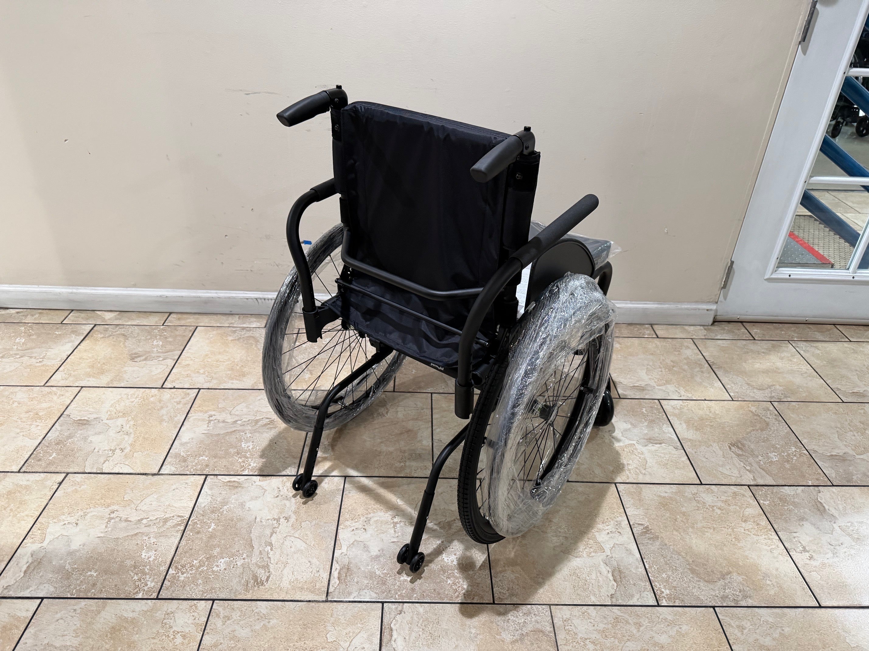 TiLite ZRA Titanium Ultra Light Wheelchair