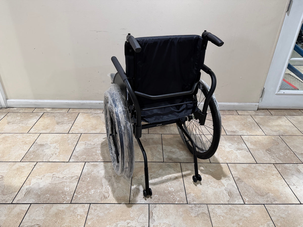 TiLite ZRA Titanium Ultra Light Wheelchair