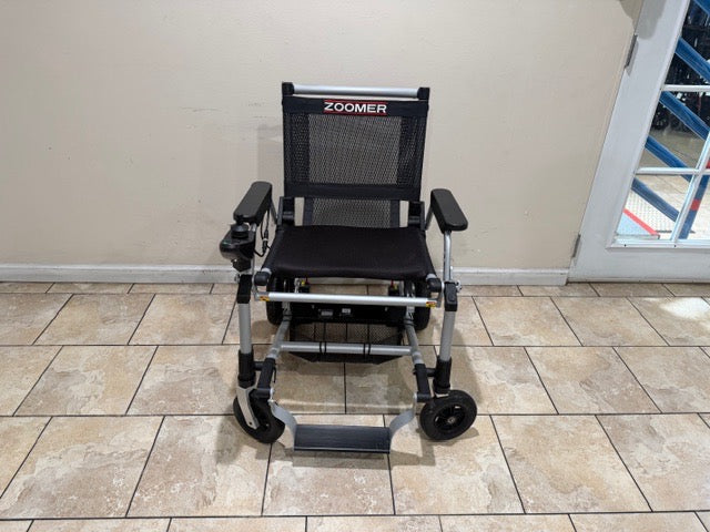 Journey Zoomer Lightweight Folding Power Chair