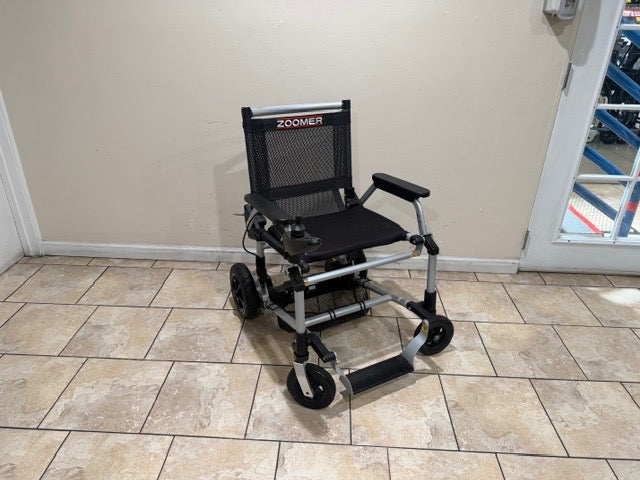 Journey Zoomer Lightweight Folding Power Chair