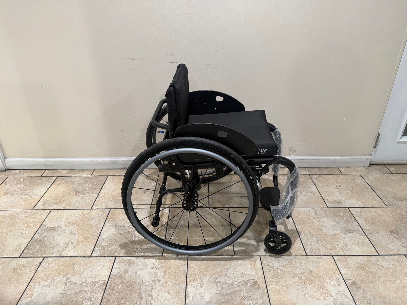 Ki Mobility Rogue 2 Ultra Light Wheelchair