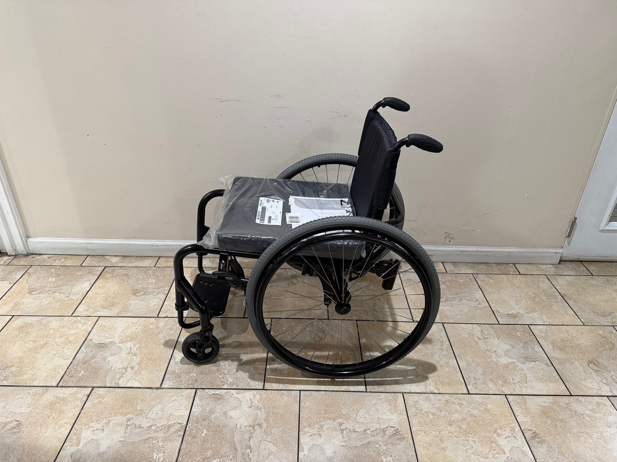 Quickie 5R Lightweight Rigid Wheelchair