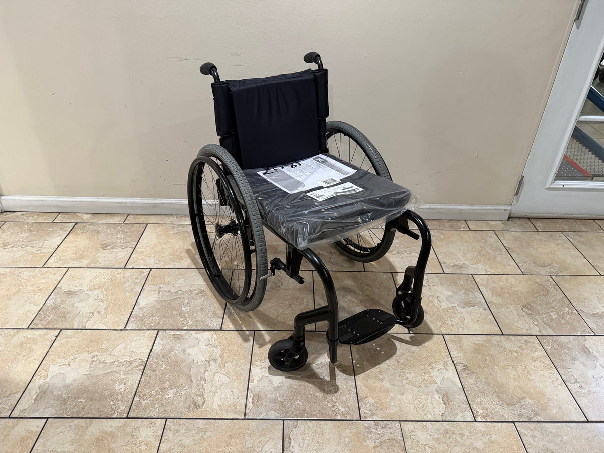 Quickie 5R Lightweight Rigid Wheelchair