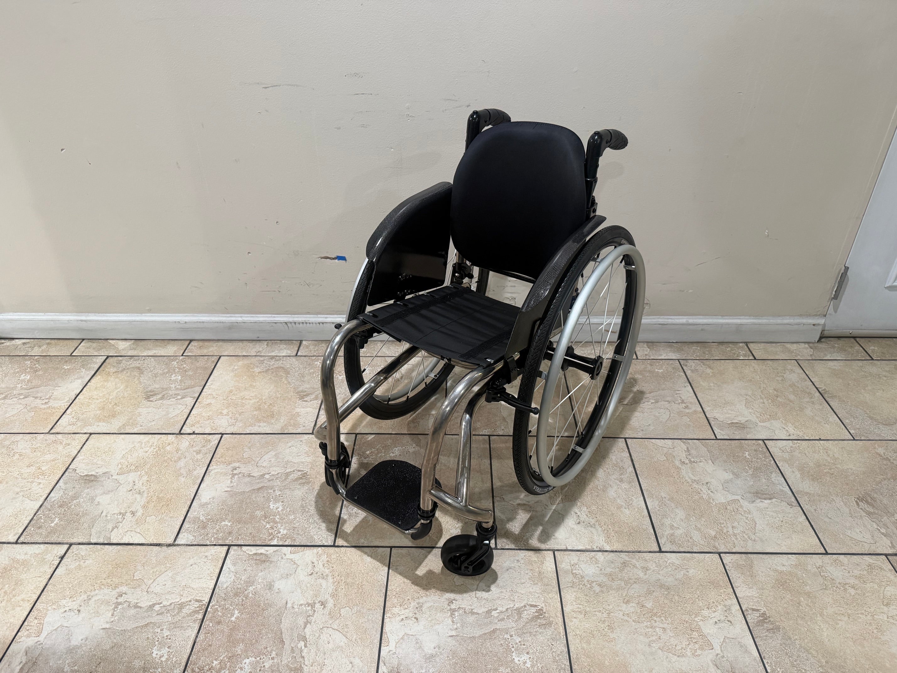 TiLite TR Ultra Light Wheelchair