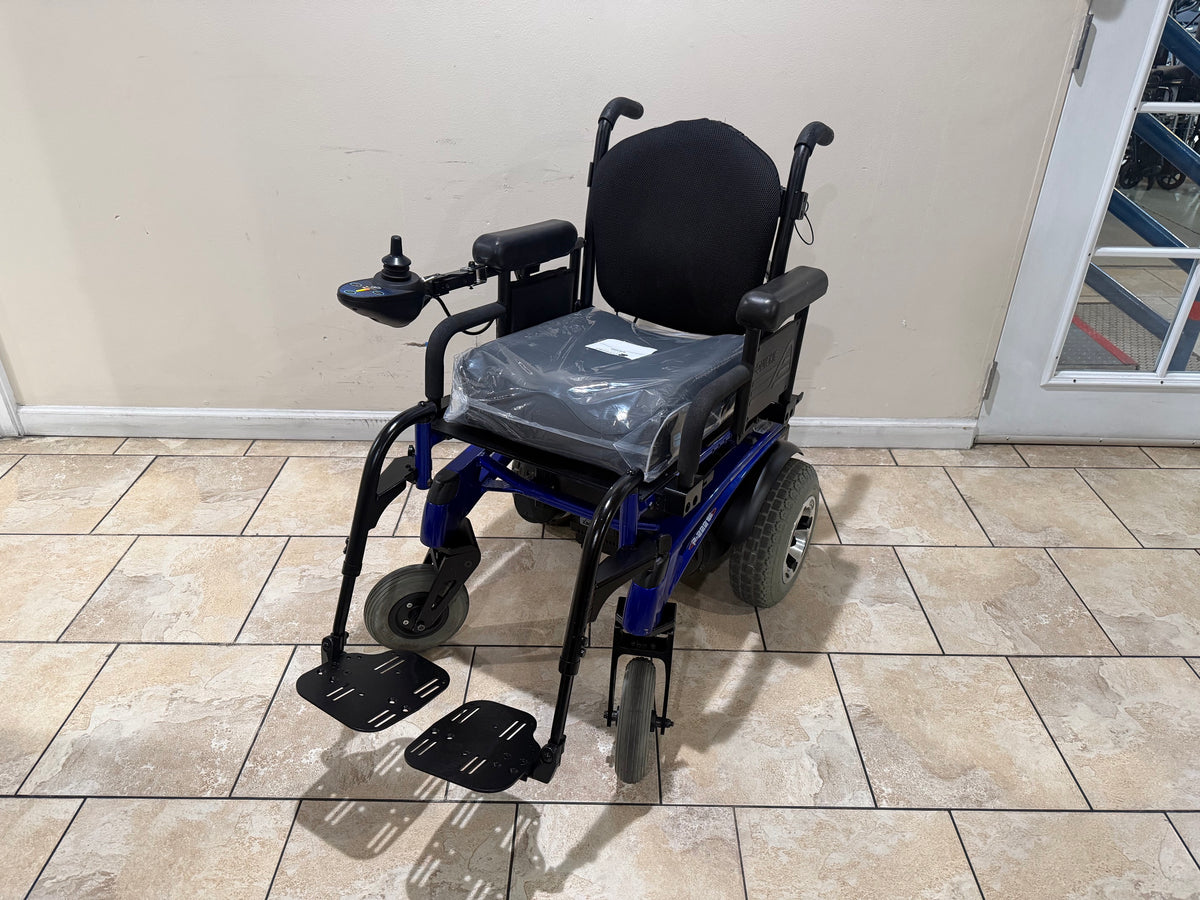 Quickie P-222 SE High Speed Electric Wheelchair