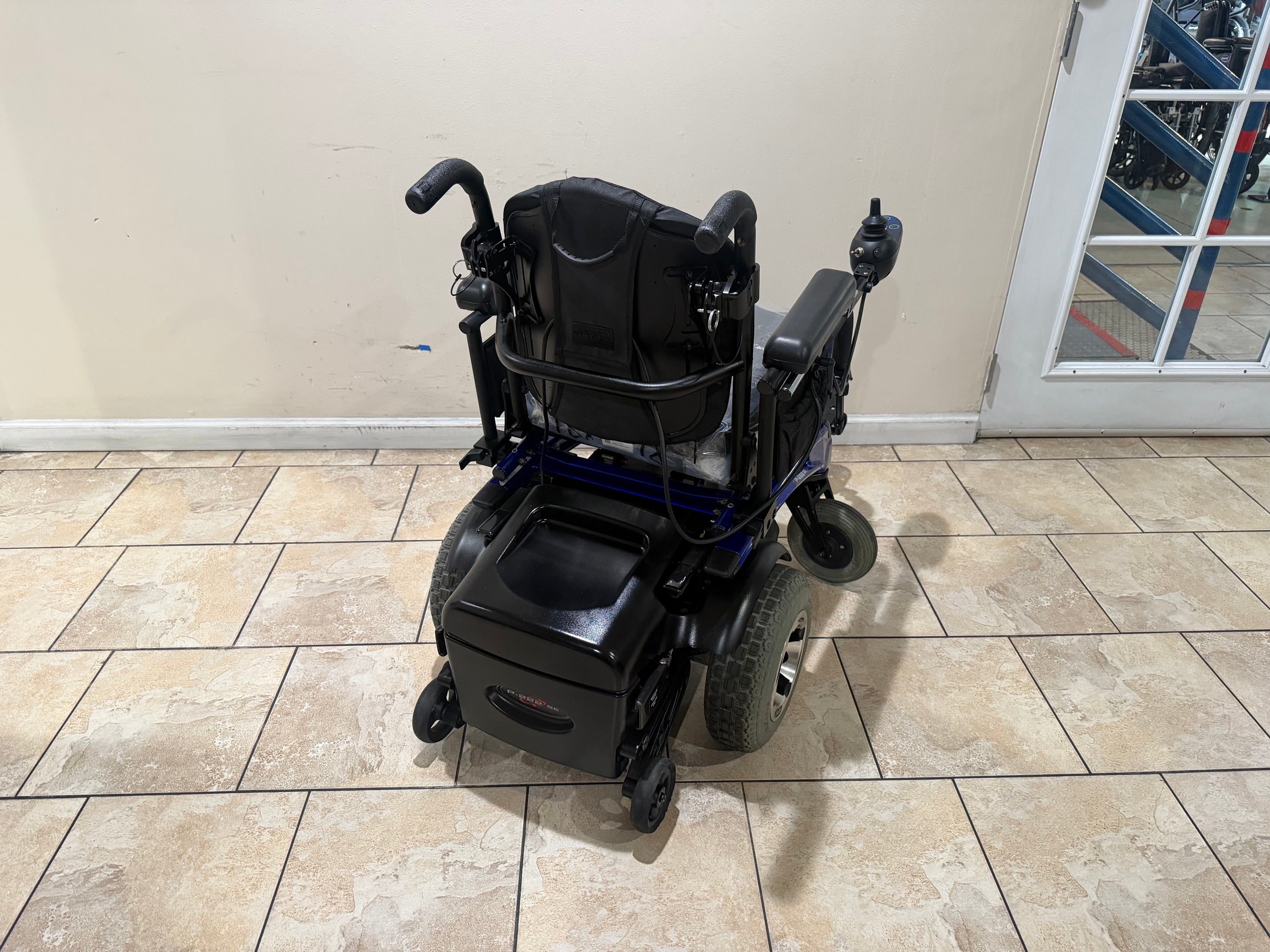 Quickie P-222 SE High Speed Electric Wheelchair