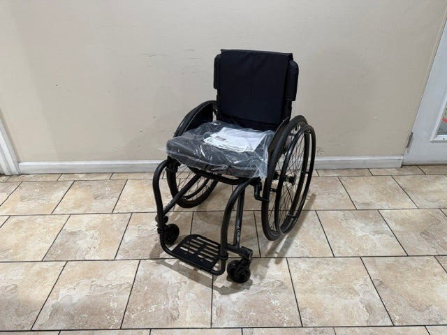 TiLite Aero T Rigid Ultra Light Wheelchair