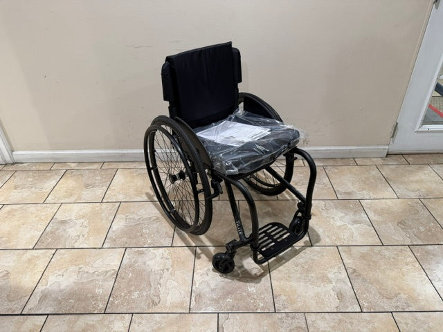 TiLite Aero T Rigid Ultra Light Wheelchair