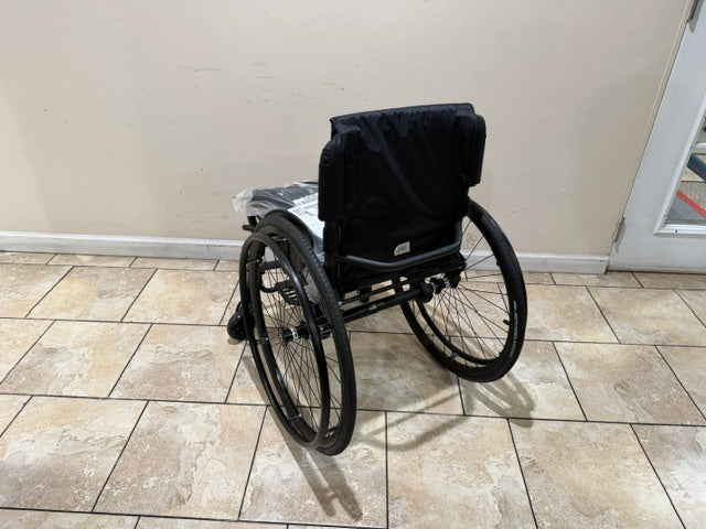 TiLite Aero T Rigid Ultra Light Wheelchair