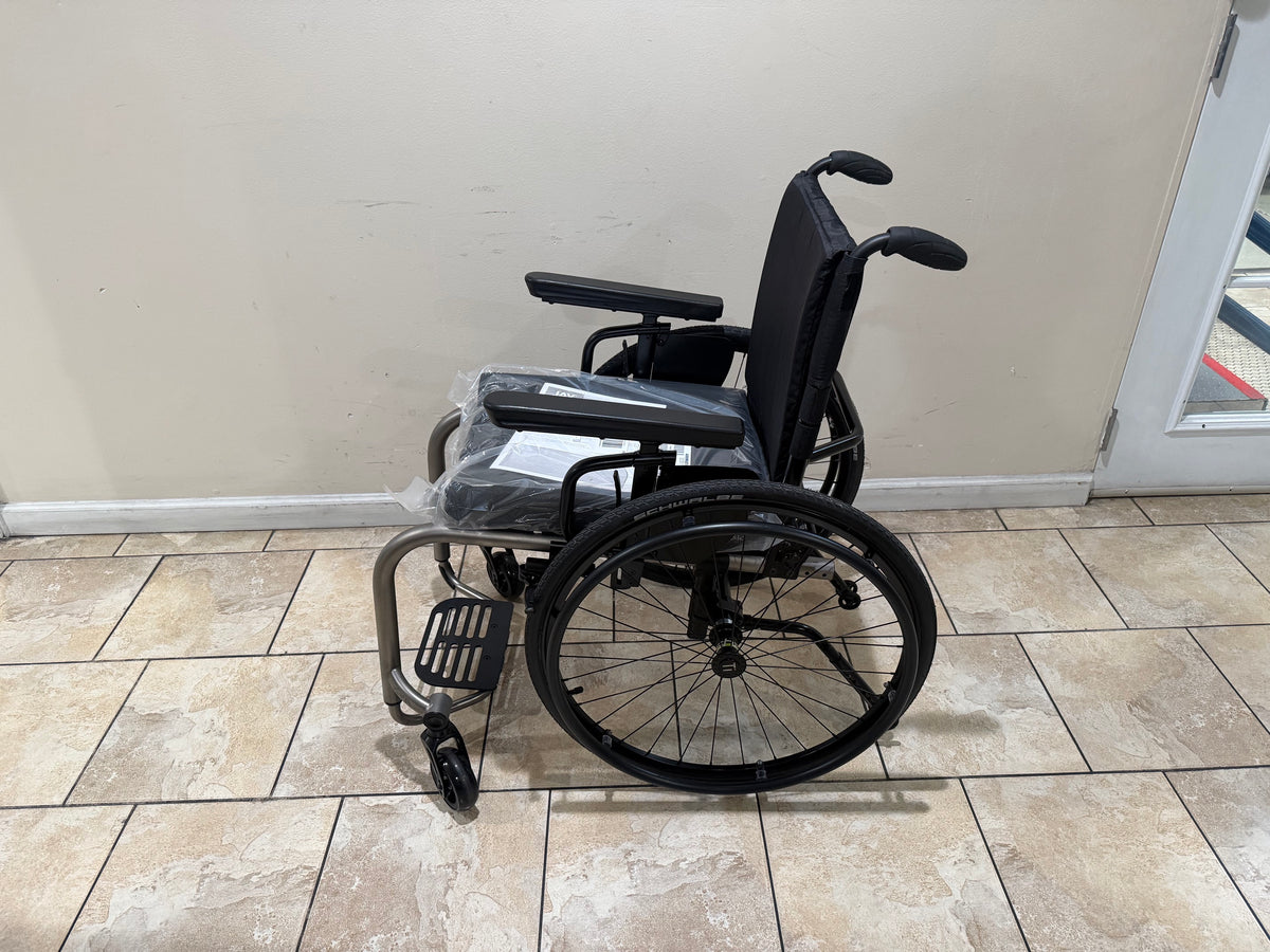 TiLite ZRA Rigid Ultra Light Wheelchair