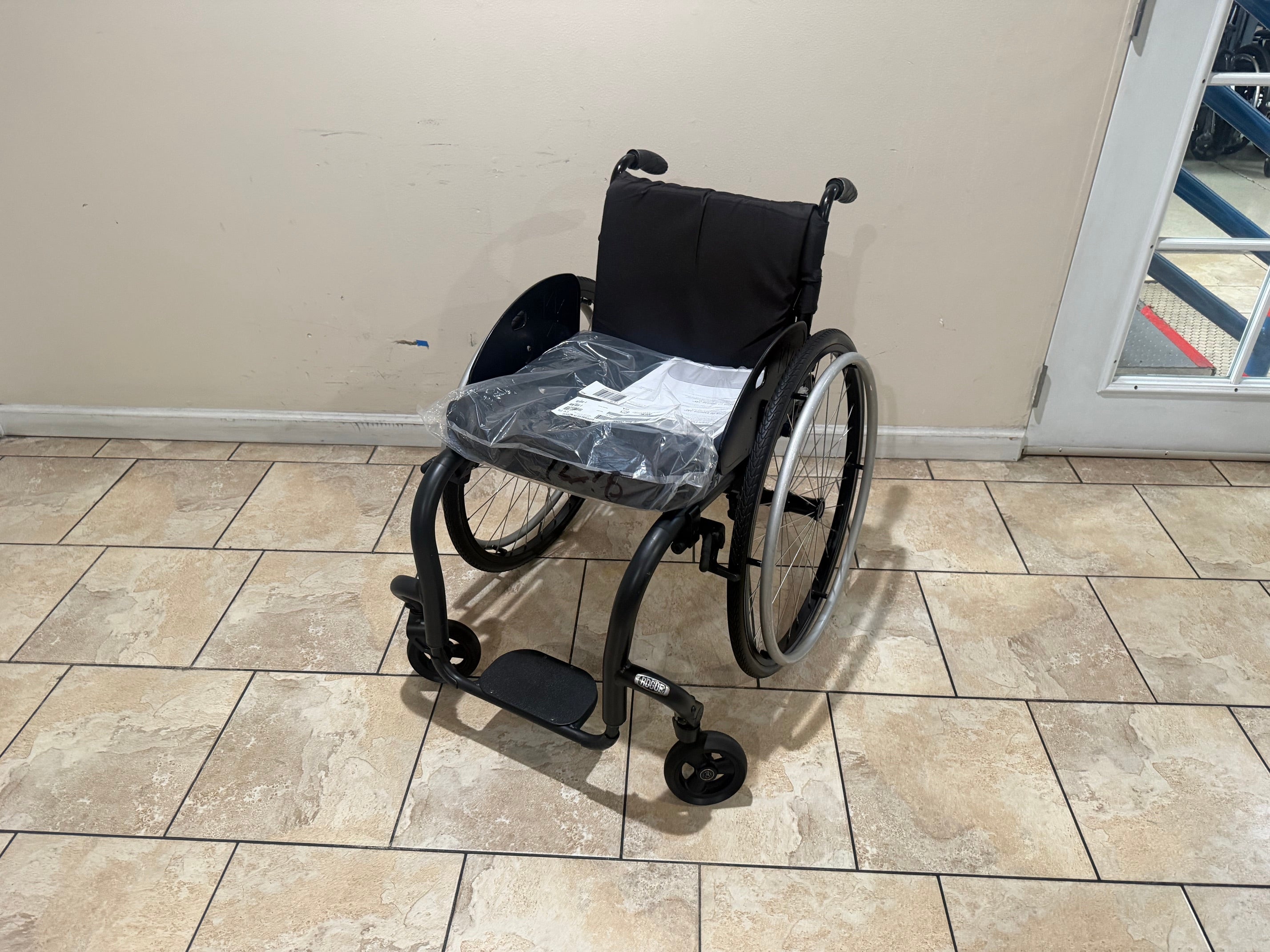 Ki Mobility Rogue 10 Ultra Light Wheelchair