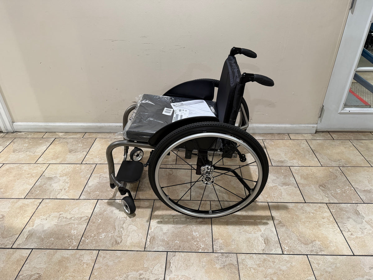 TiLite ZRA Rigid Ultra Light Titianium Wheelchair