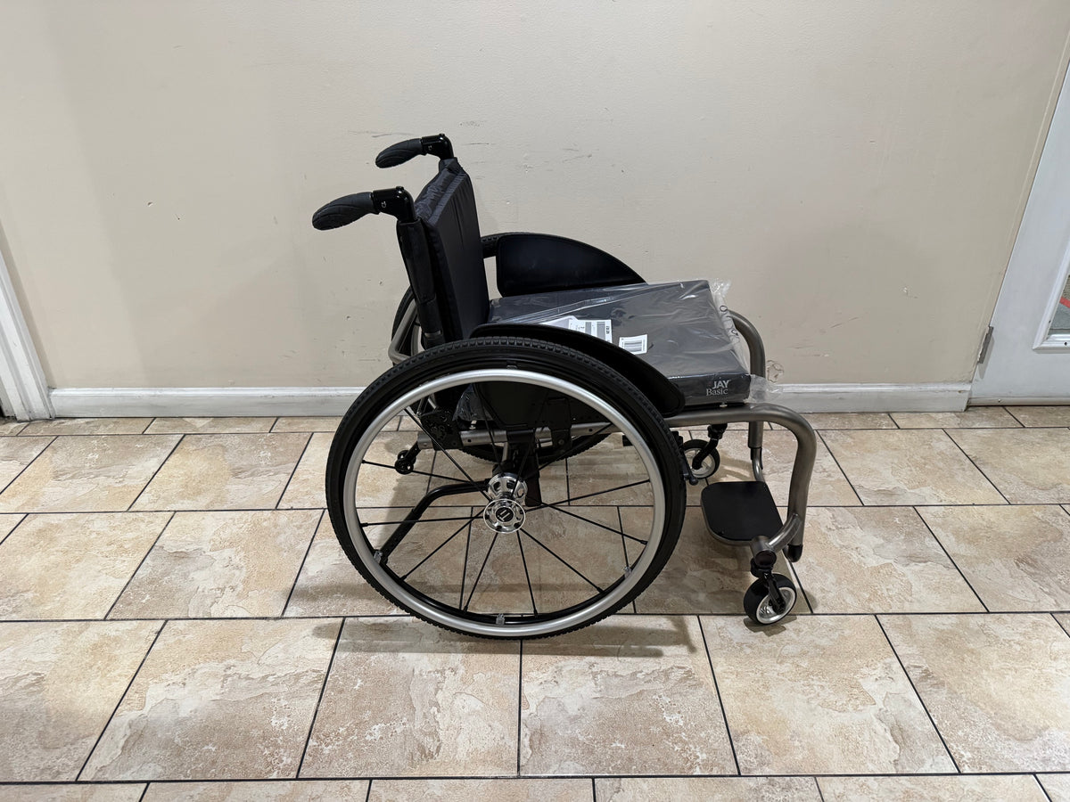 TiLite ZRA Rigid Ultra Light Titianium Wheelchair