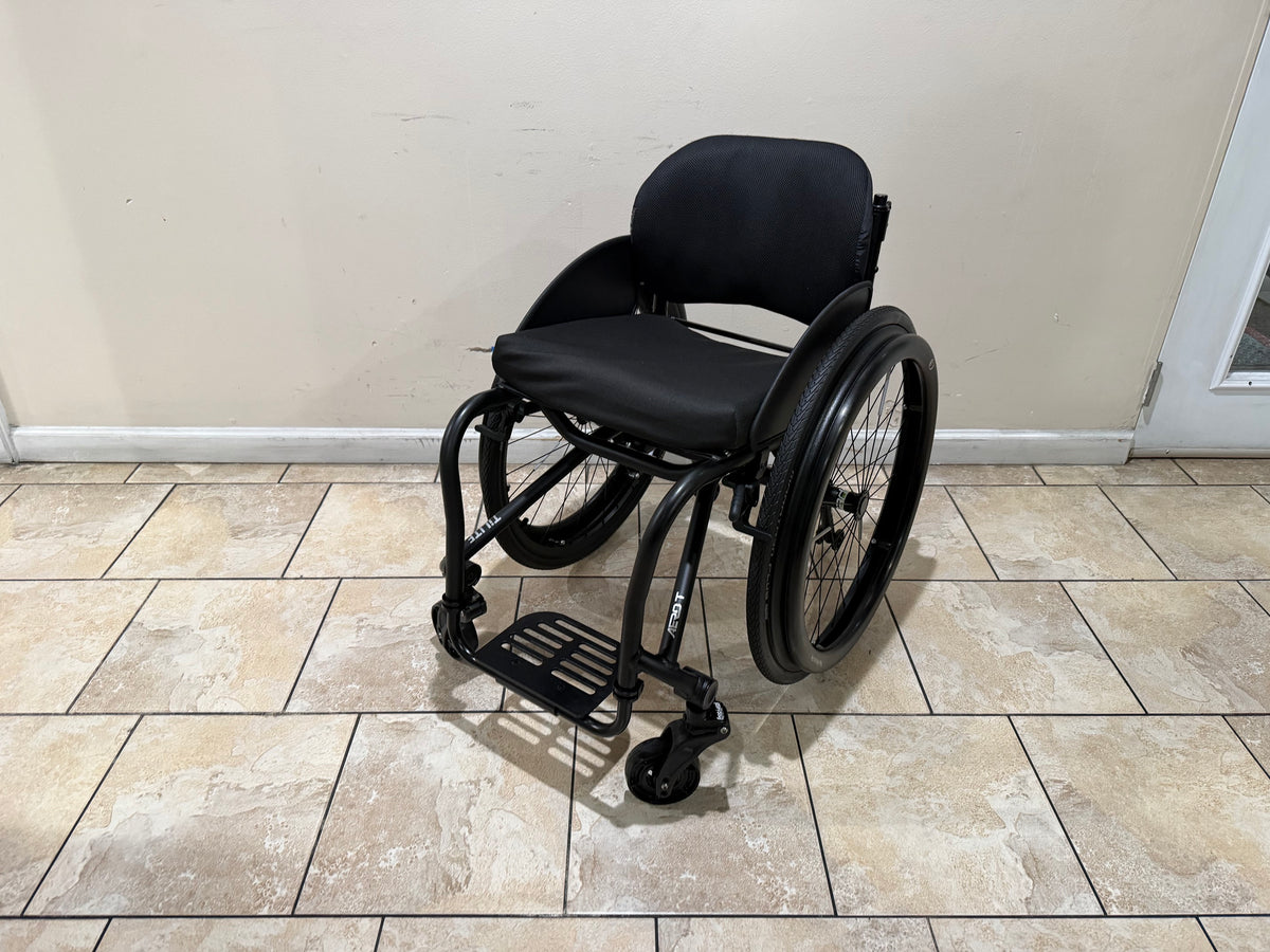 TiLite Aero T Ultra Light Manual Wheelchair