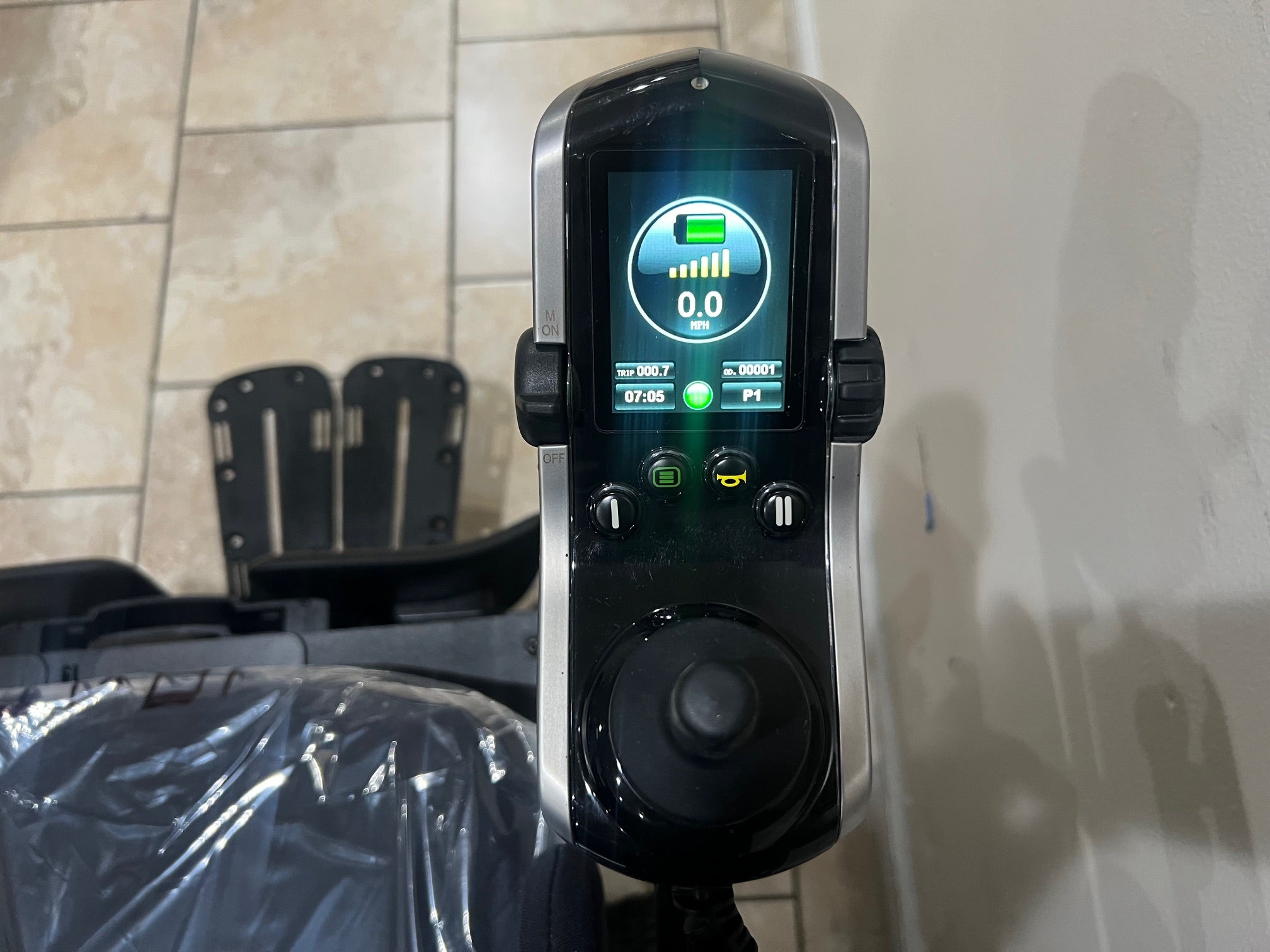 Quantum Rehab Q6 Edge 2.0 Electric Wheelchair