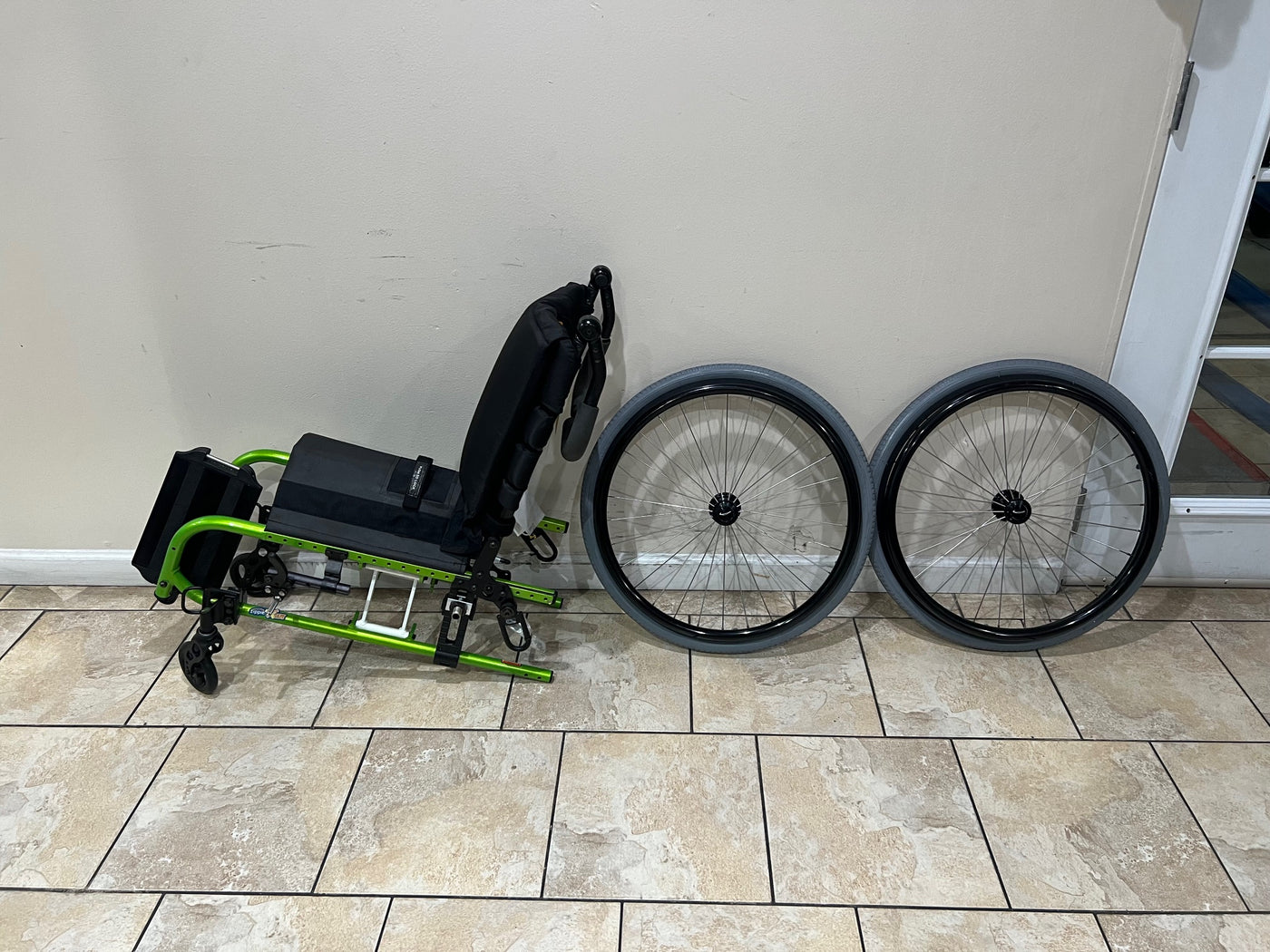 Quickie Zippie X'Cape Folding Ultra Light Pediatric Wheelchair