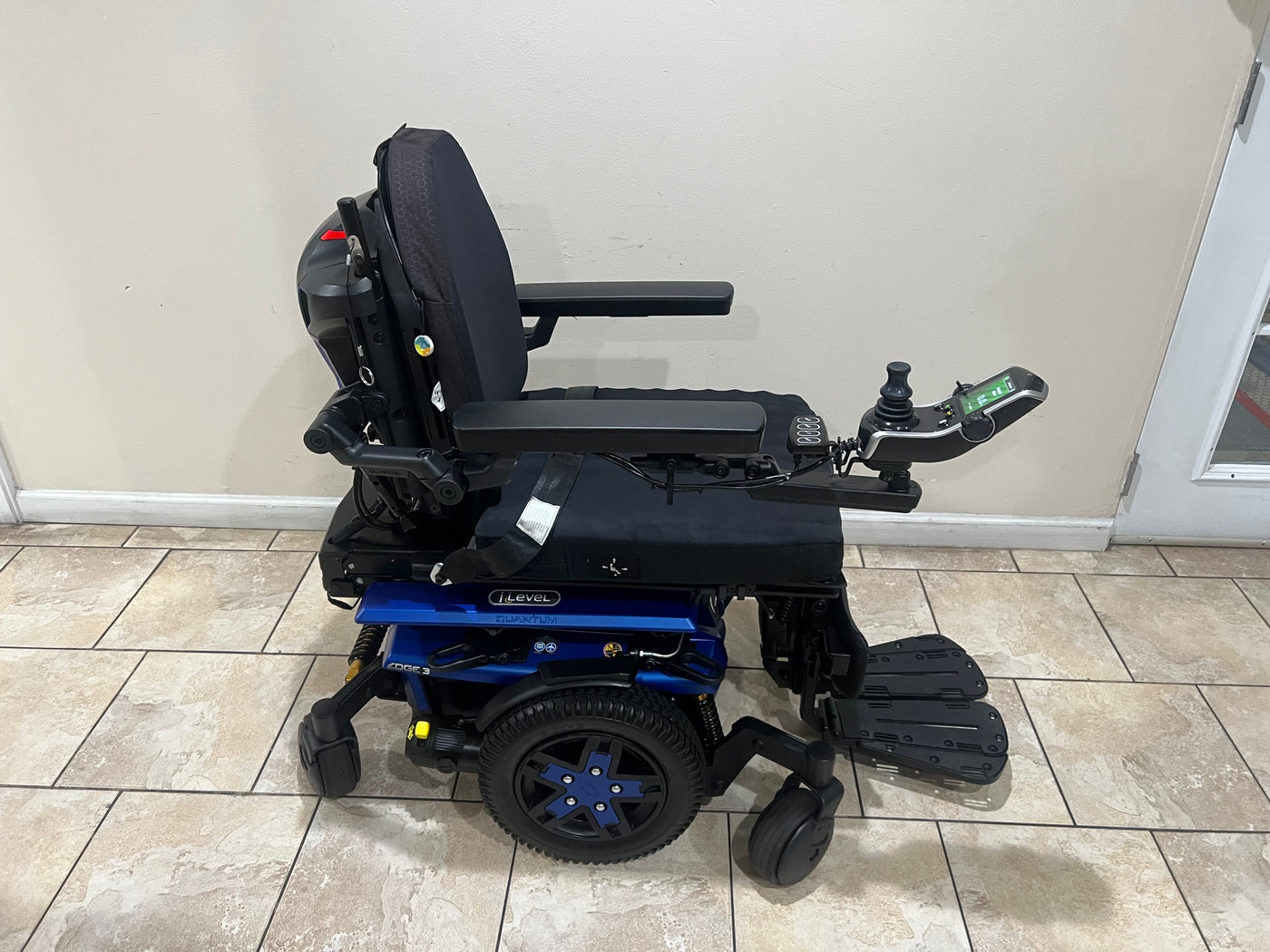 Quantum Q6 Edge 3 Power Wheelchair