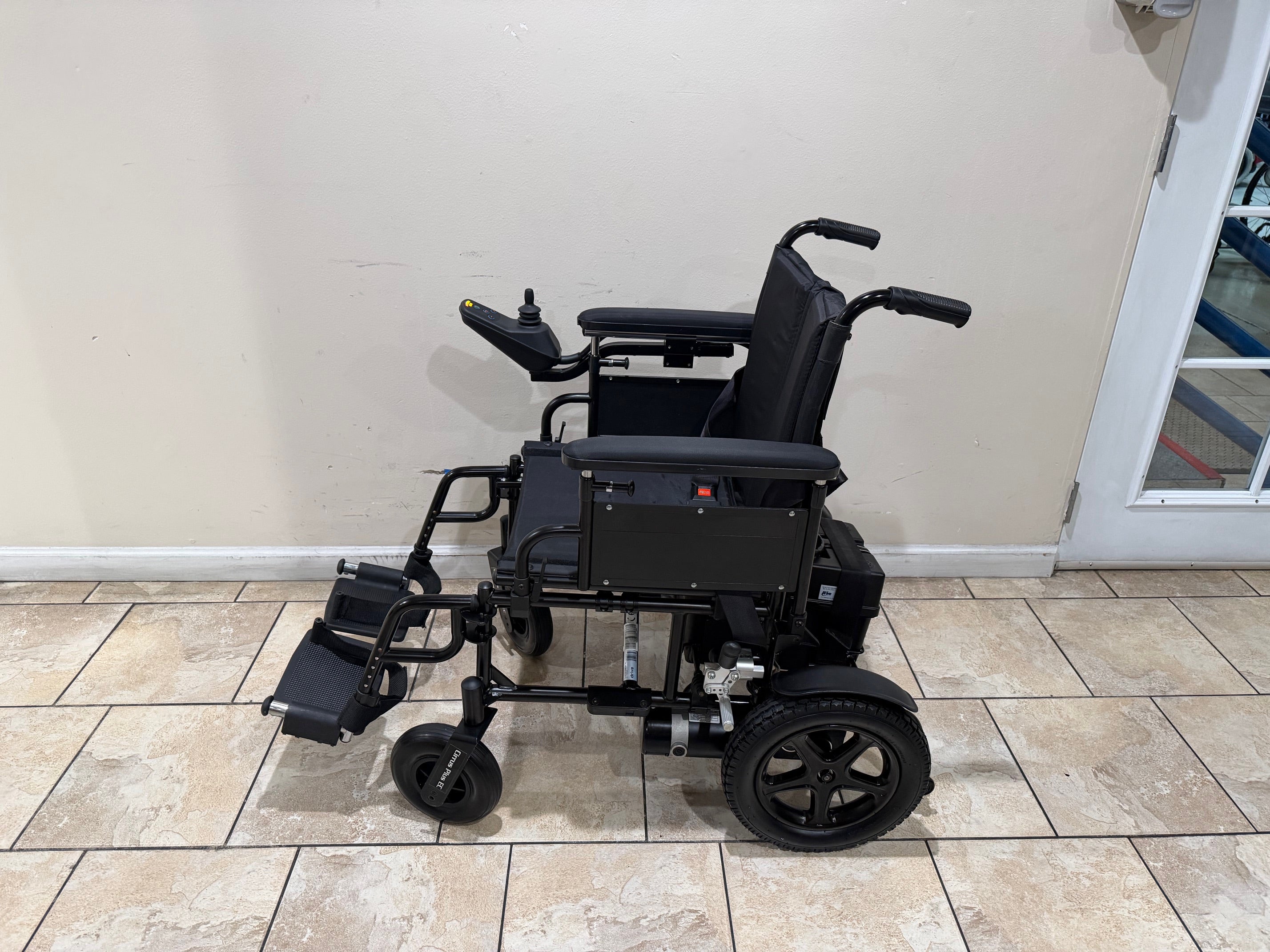 Drive Cirrus Plus EC Power Wheelchair
