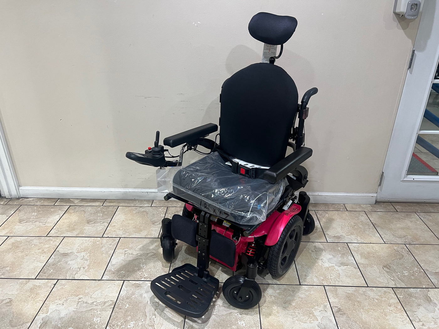 Quickie Pulse 6 Power Electric Wheelchair