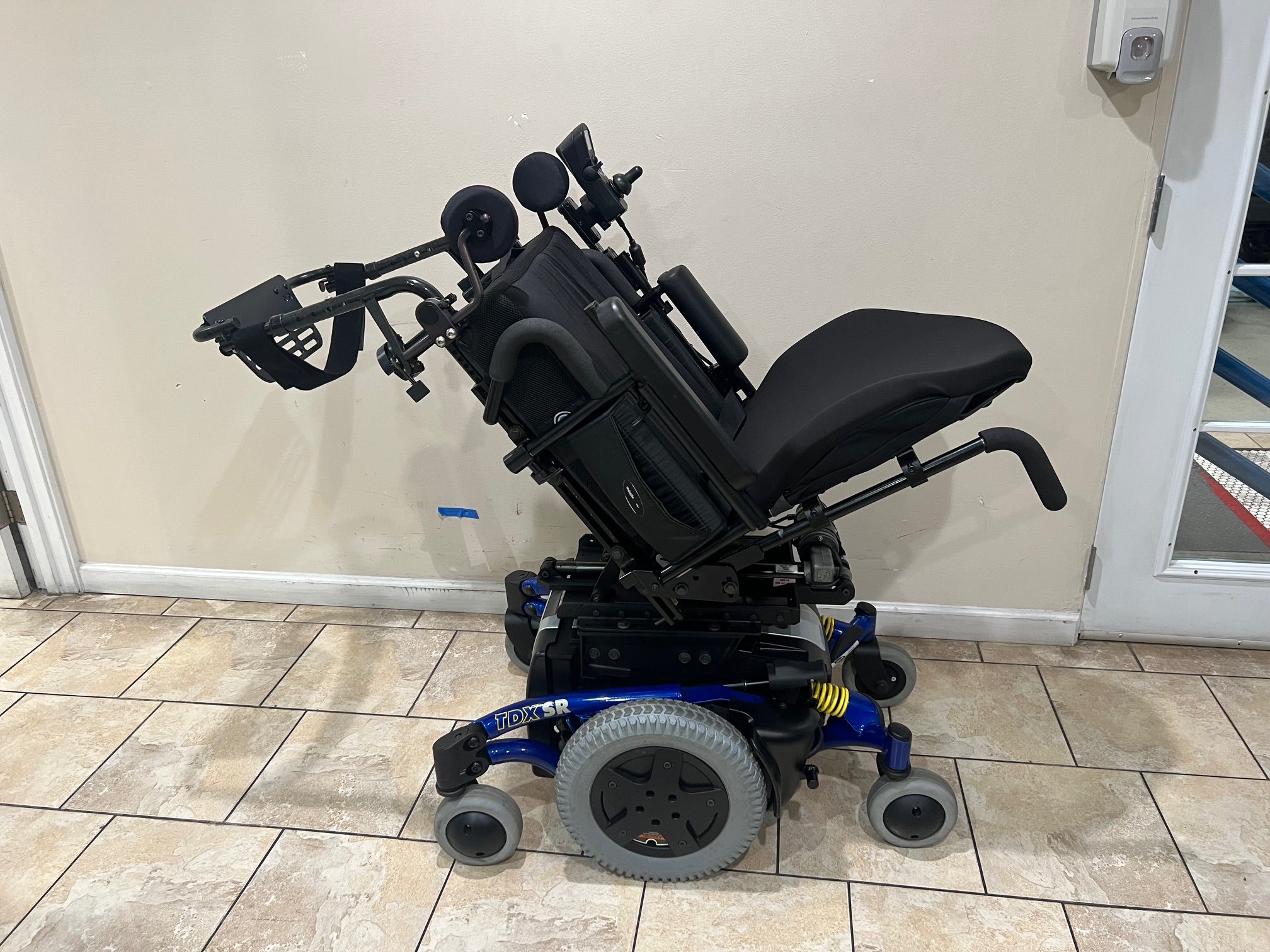 Used Invacare TDX SR Powerchair with High-Speed Motors – Open Box
