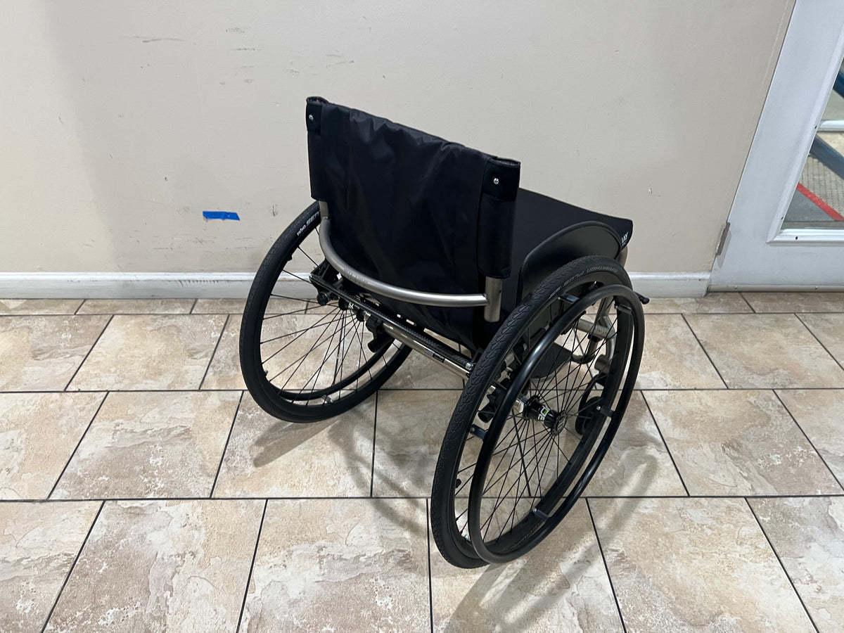 TiLite TRA Rigid Ultra Light Wheelchair