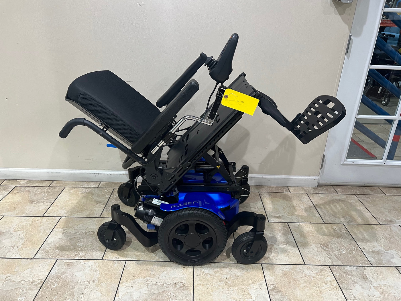 Sunrise Medical Quickie Pulse 6 Power Wheelchair