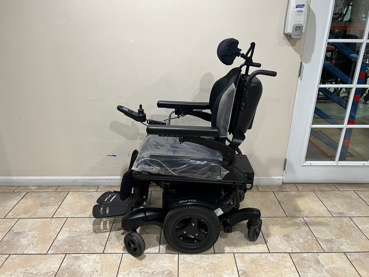 Sunrise Medical Quickie QM-710 Power Wheelchair