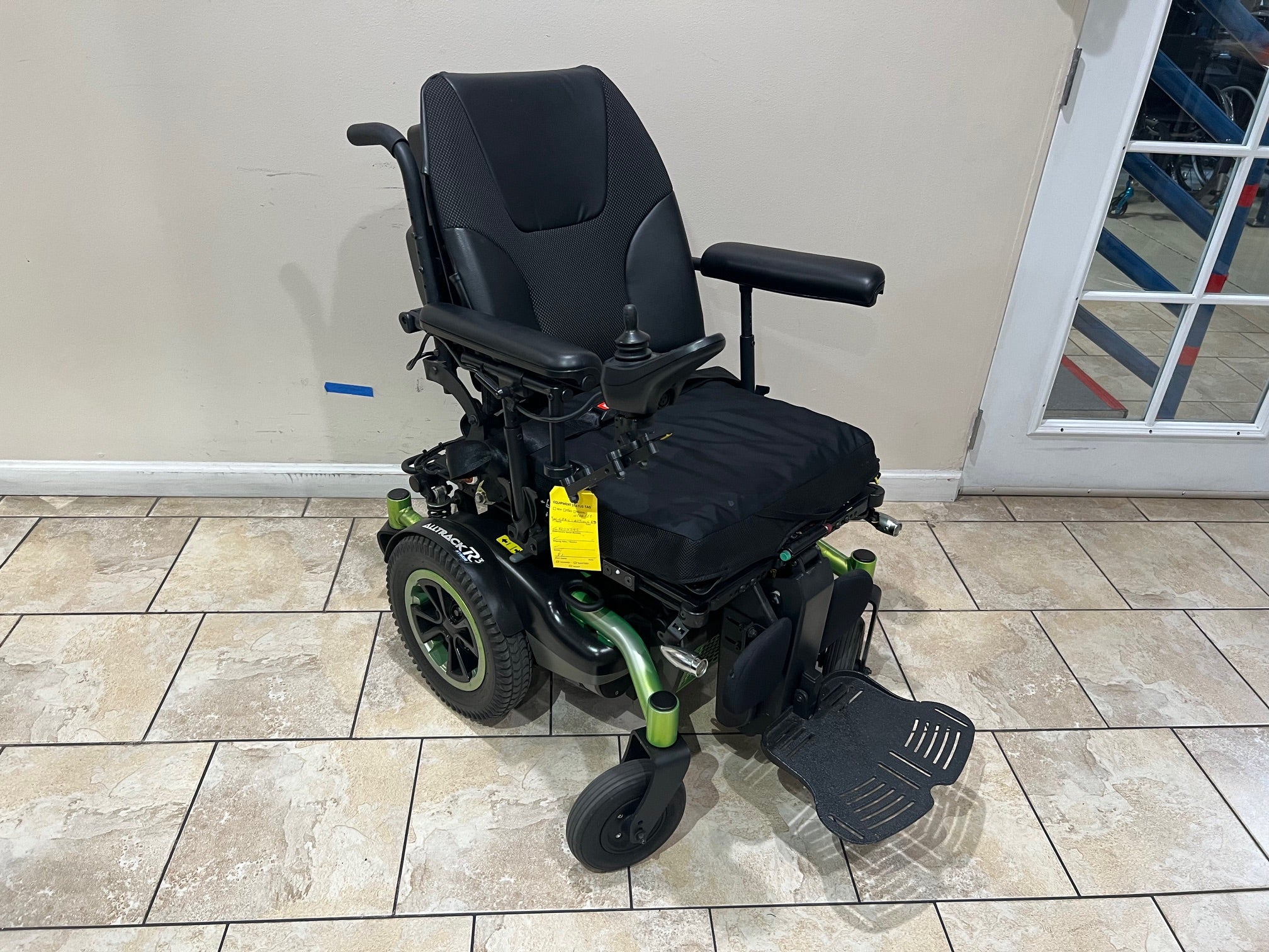 Amy Systems Alltrack R3 Hybrid-Drive Electric Wheelchair