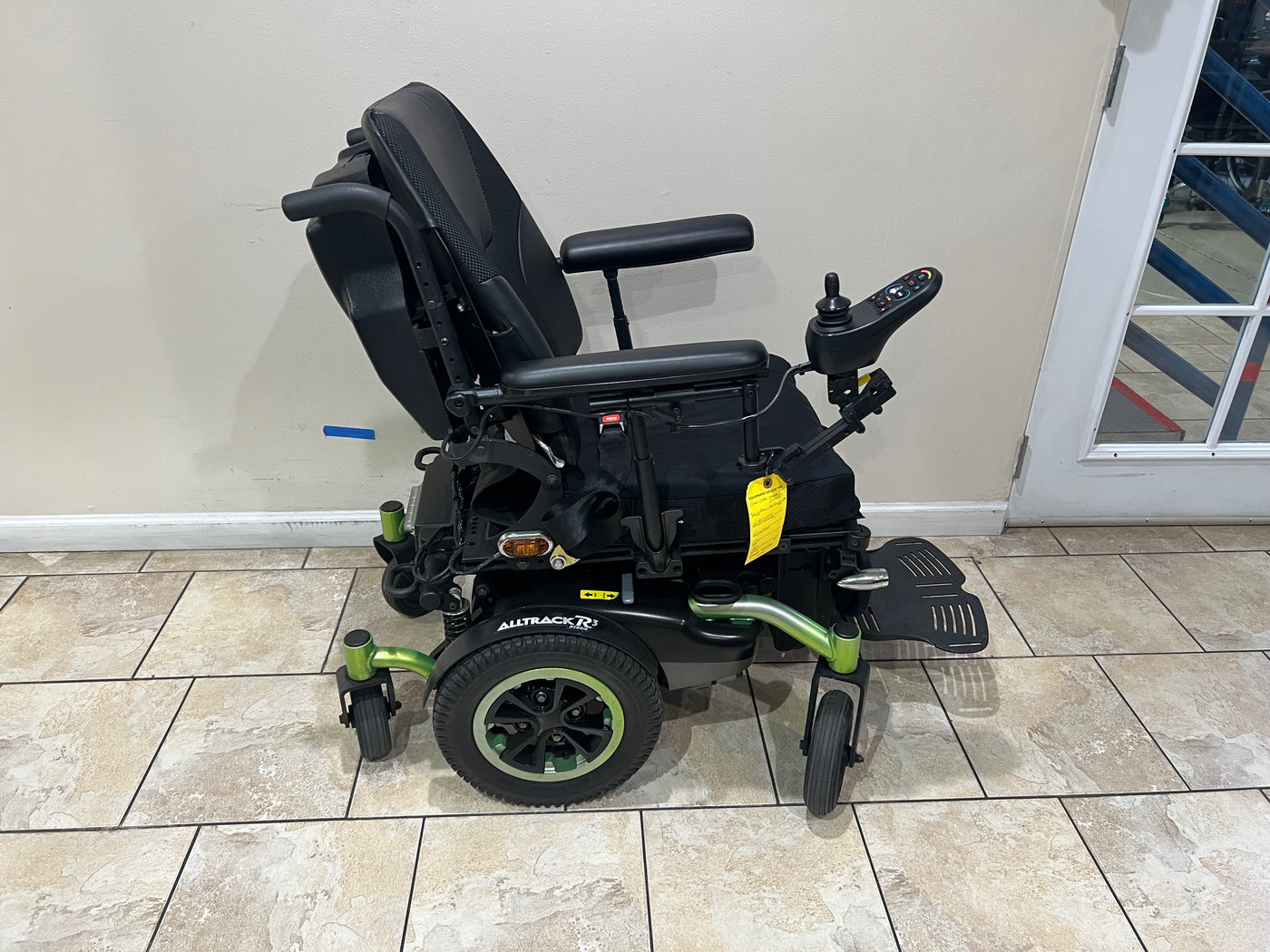Amy Systems Alltrack R3 Hybrid-Drive Electric Wheelchair