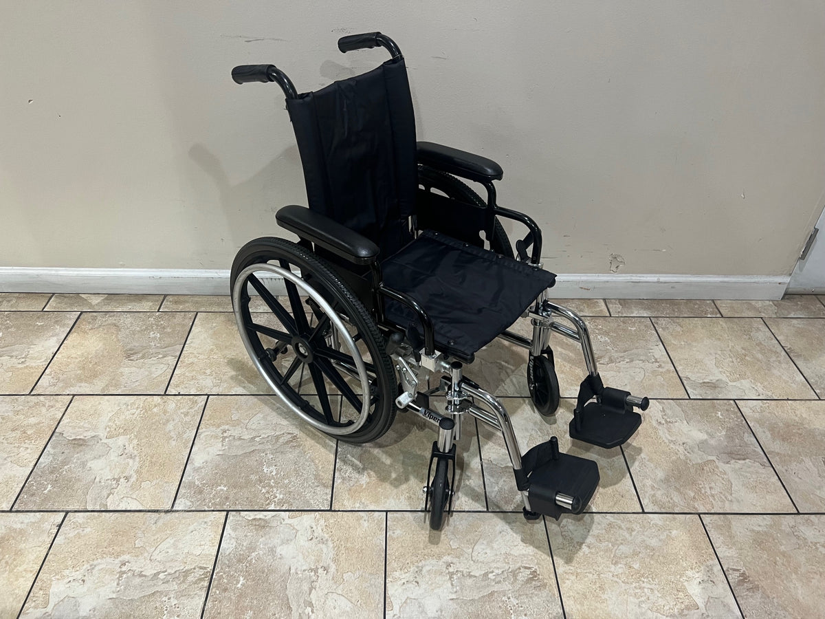 Drive Viper Pediatric Manual Wheelchair 14