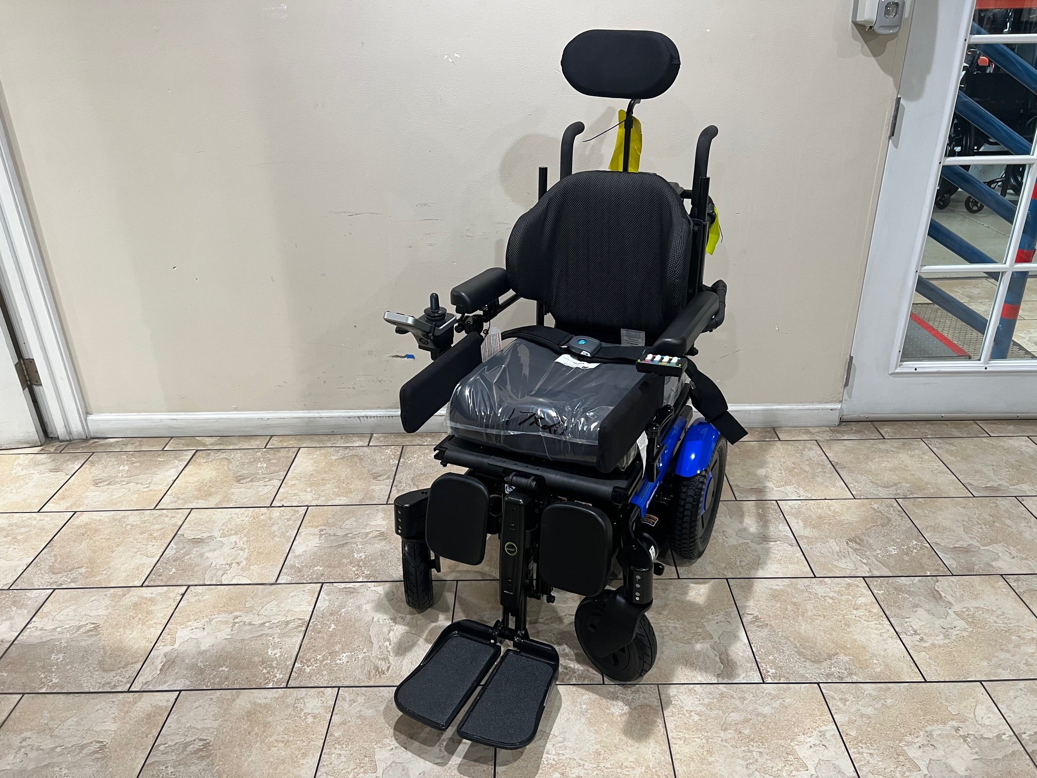 Invacare Aviva Storm RX 20 Electric Wheelchair