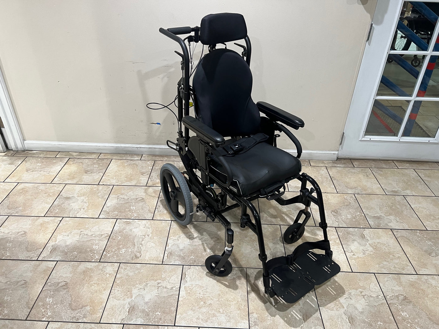 Quickie IRIS SE Tilt-in-Space Manual Wheelchair