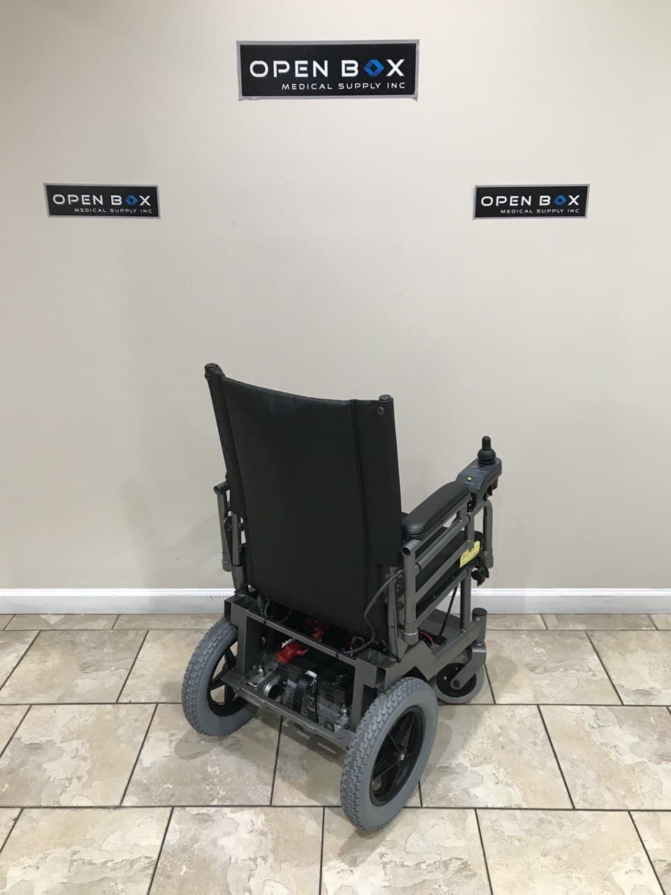 Invacare Custom Powerchair