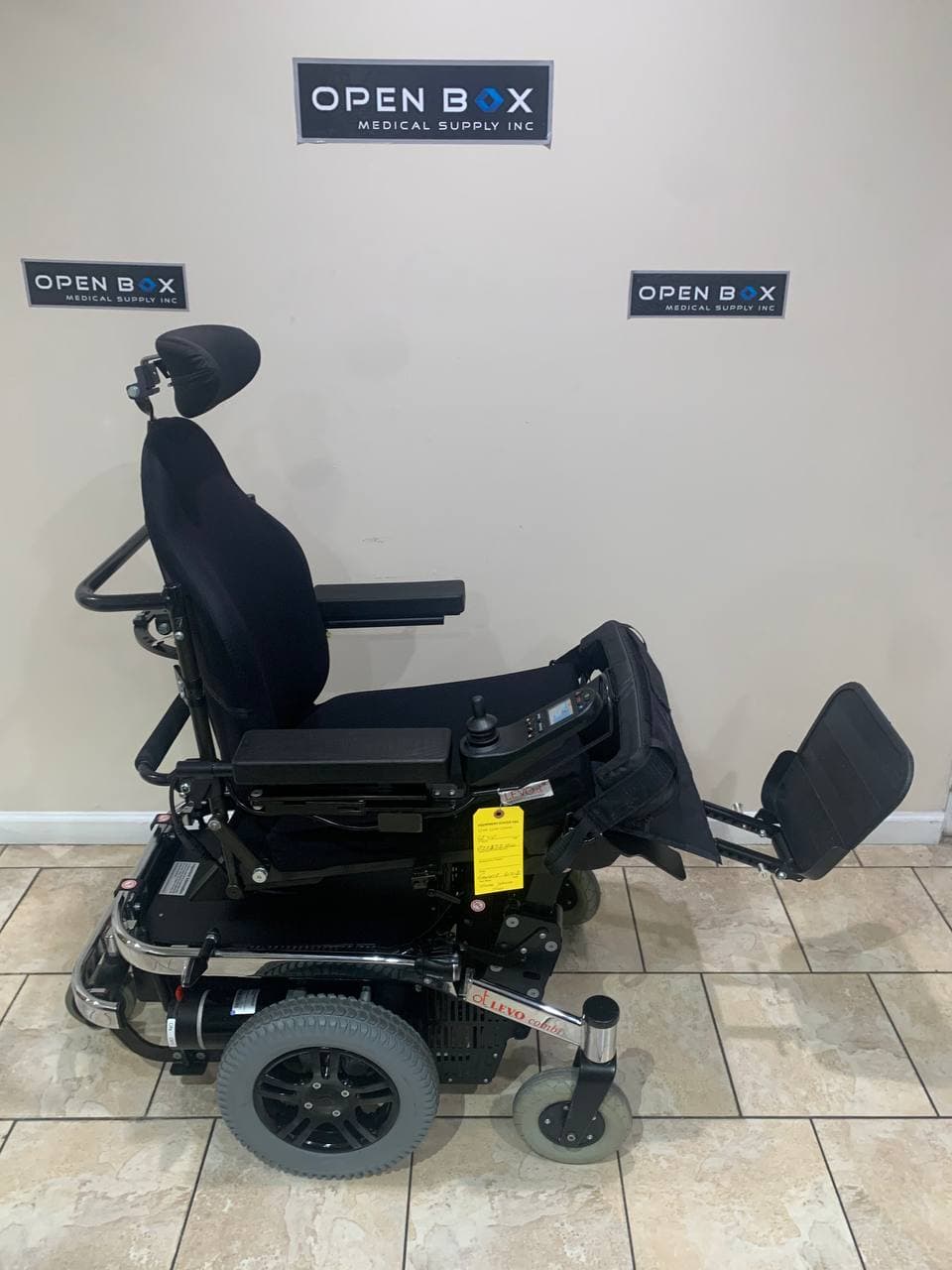 Levo Combi Standing Powerchair