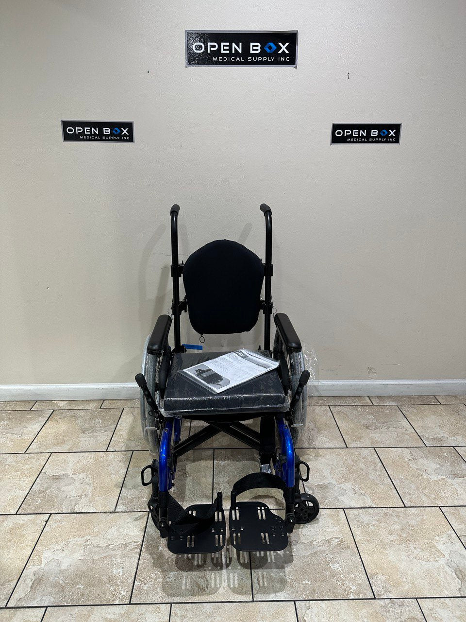 Quickie 2 Pediatric Manual Ultralight Wheelchair