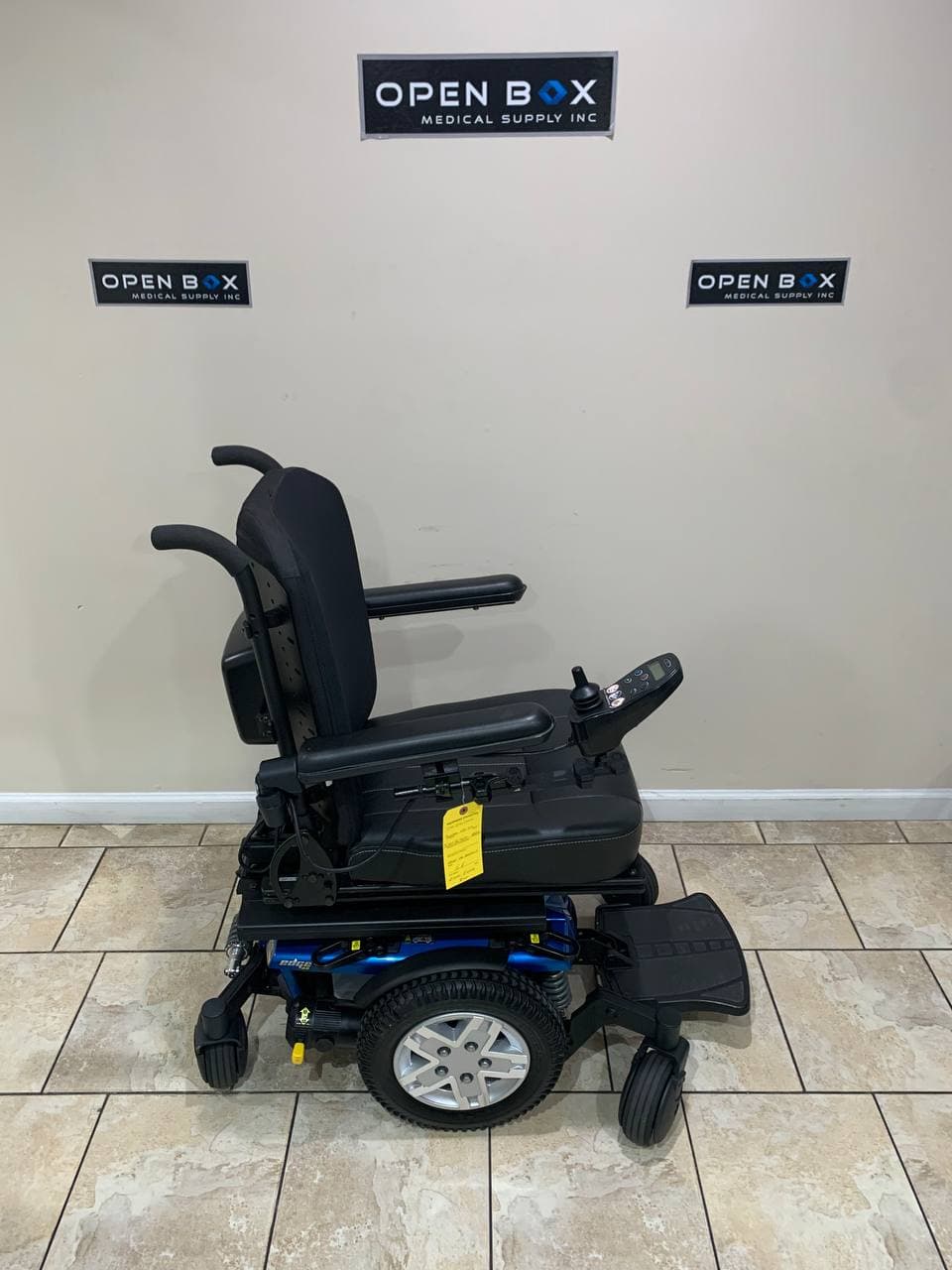 Used Pride Quantum Q6 Edge 2.0 Rehab Tilt Powerchair
